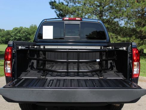 Used 2020 Nissan Frontier SV AWD/4WD image 24