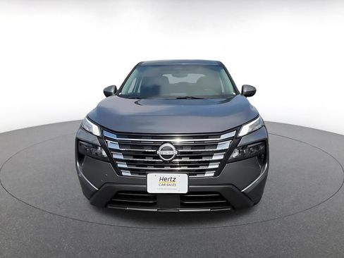 Used 2025 Nissan Rogue SV FWD image 4