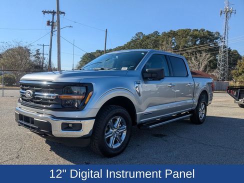 Used 2024 Ford F150 XLT w/ Mobile Office Package image 8