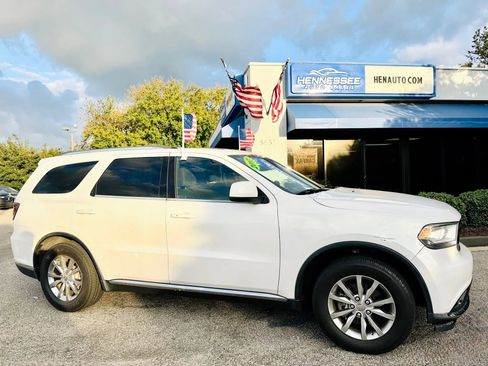 Used 2017 Dodge Durango SXT w/ Quick Order Package 23B image 1