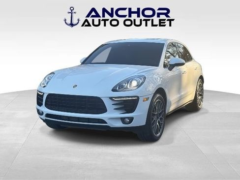 Used 2018 Porsche Macan image 4