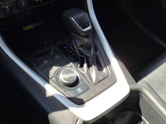 Used 2023 Toyota RAV4 XSE AWD/4WD image 11