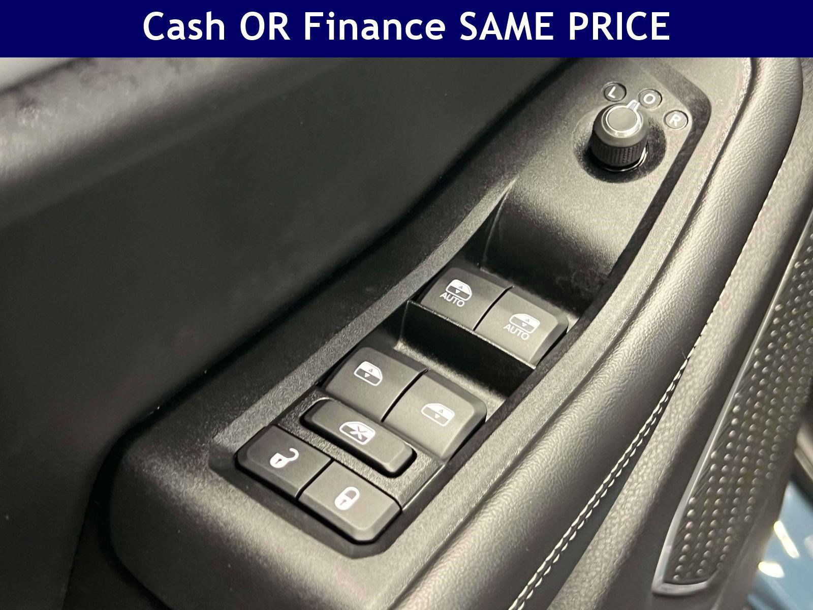 Used 2026 Jeep Grand Cherokee Limited w/ Limited Altitude Package AWD/4WD image 18