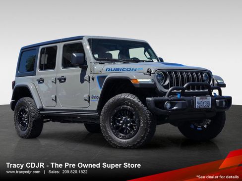 Used 2023 Jeep Wrangler Unlimited Rubicon 4xe AWD/4WD image 1