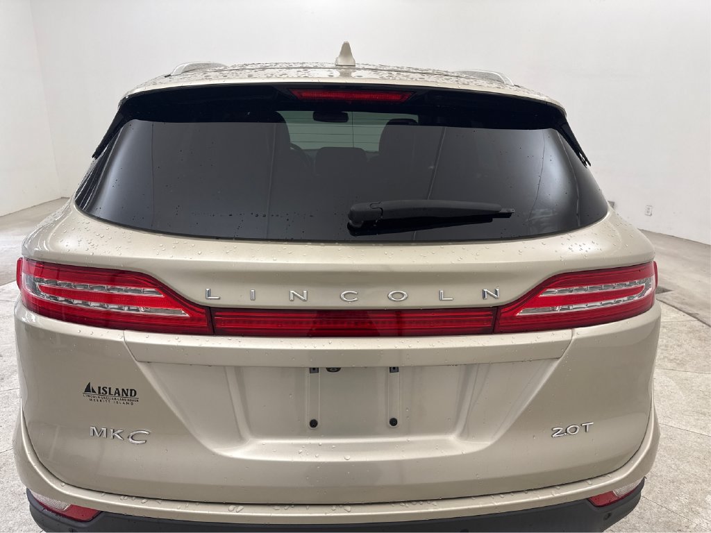 Used 2017 Lincoln MKC Reserve FWD image 25