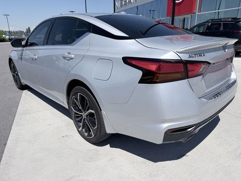 Certified 2023 Nissan Altima 2.5 SR AWD/4WD image 6