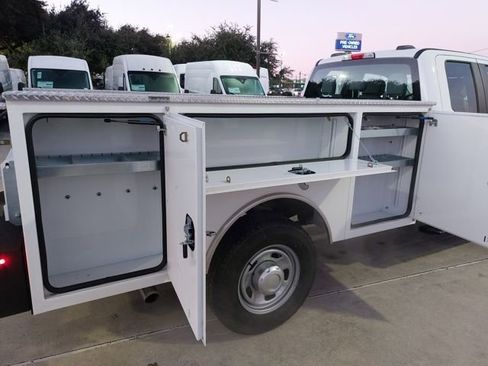 New 2026 Ford F350 XL AWD/4WD image 11