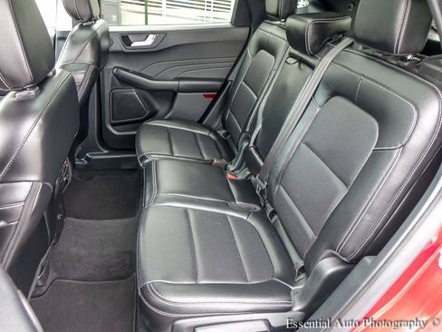 Used 2022 Ford Escape SEL w/ Technology Package AWD/4WD image 11