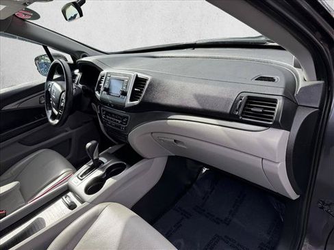 Used 2019 Honda Ridgeline RTL image 21