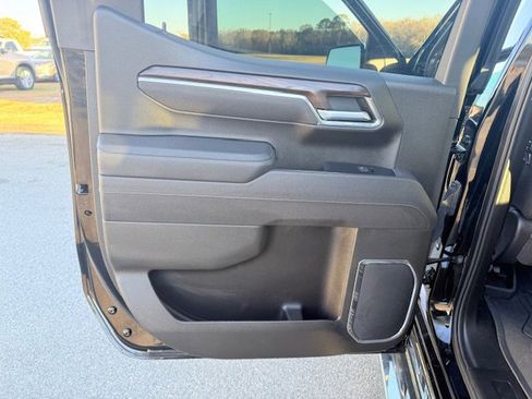 Used 2025 GMC Sierra 1500 SLT w/ SLT Premium Plus Package image 15