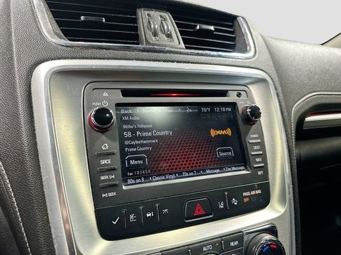 Used 2017 GMC Acadia Limited SLT AWD/4WD image 13