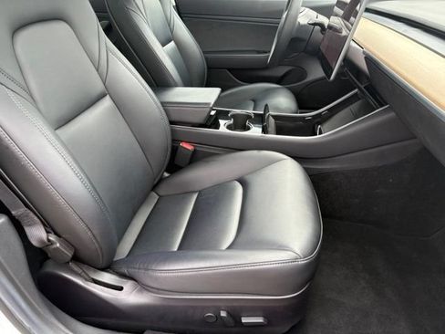 Used 2019 Tesla Model 3 Standard Range Plus RWD image 22