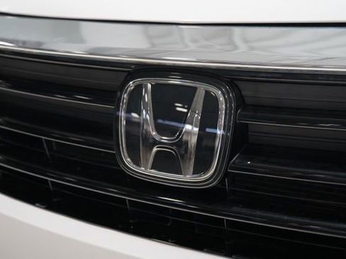 Used 2023 Honda Odyssey EX-L image 11
