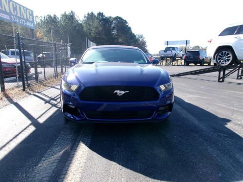 Used 2015 Ford Mustang Convertible image 5