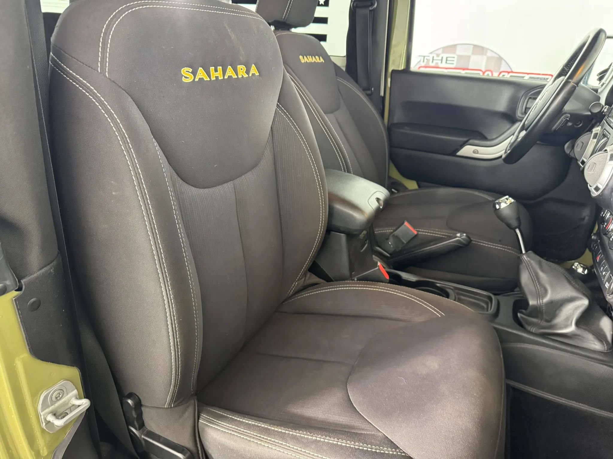 Used 2013 Jeep Wrangler Sahara w/ Connectivity Group AWD/4WD image 26