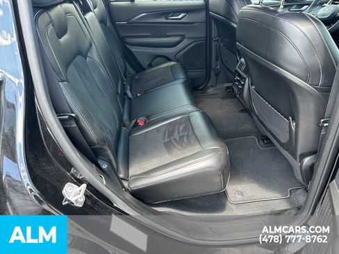 Used 2024 Jeep Grand Cherokee Limited 4xe AWD/4WD image 17