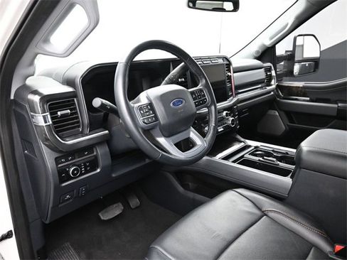 Used 2024 Ford F250 Lariat w/ Lariat Ultimate Package image 14