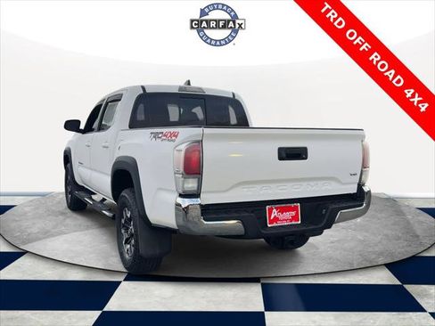 Certified 2022 Toyota Tacoma TRD Off-Road image 5