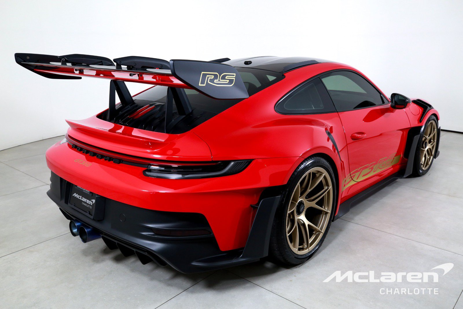 Used 2025 Porsche 911 GT3 RS w/ Weissach Package RWD image 8
