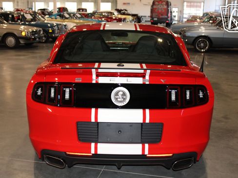 Used 2013 Ford Mustang Shelby GT500 w/ Electronics Pkg image 12