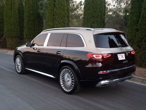 Used 2021 Mercedes-Benz Maybach GLS 600 4MATIC image 10