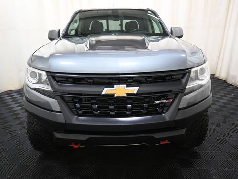 Used 2018 Chevrolet Colorado ZR2 w/ LPO, Premium Interior Package AWD/4WD image 2