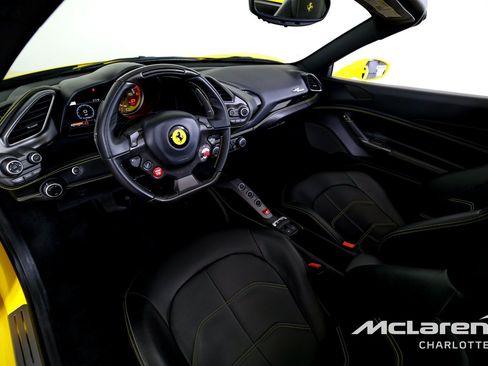 Used 2017 Ferrari 488 Spider RWD image 13