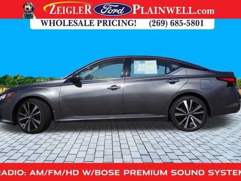 Used 2019 Nissan Altima 2.5 Platinum image 2