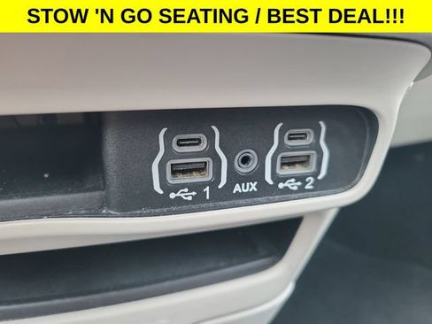 Used 2023 Chrysler Voyager LX FWD image 24