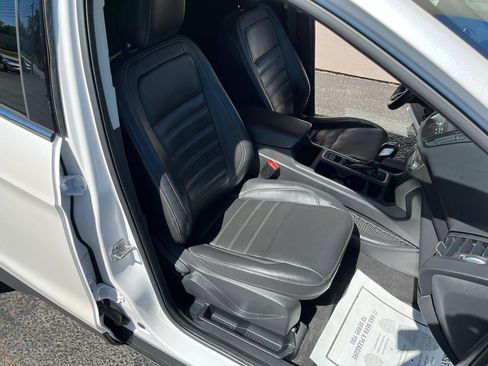 Used 2018 Ford Escape SEL AWD/4WD image 29