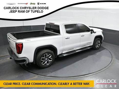Used 2022 GMC Sierra 1500 SLT w/ SLT Premium Plus Package AWD/4WD image 32