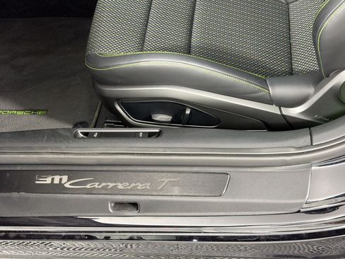 Certified 2024 Porsche 911 Carrera T RWD image 16