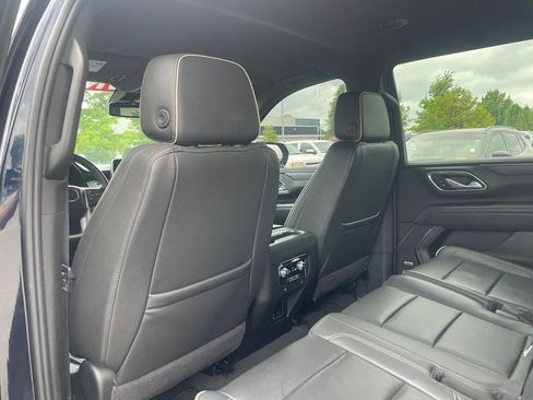 Used 2024 GMC Yukon SLT AWD/4WD image 22