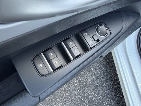 Certified 2024 Kia Forte LXS w/ LXS Technology Package FWD image 13