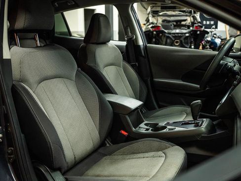 Used 2024 Subaru Crosstrek 2.0i Premium w/ Popular Package #4 image 14