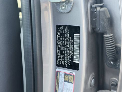 Used 2022 Hyundai Elantra SEL FWD image 25