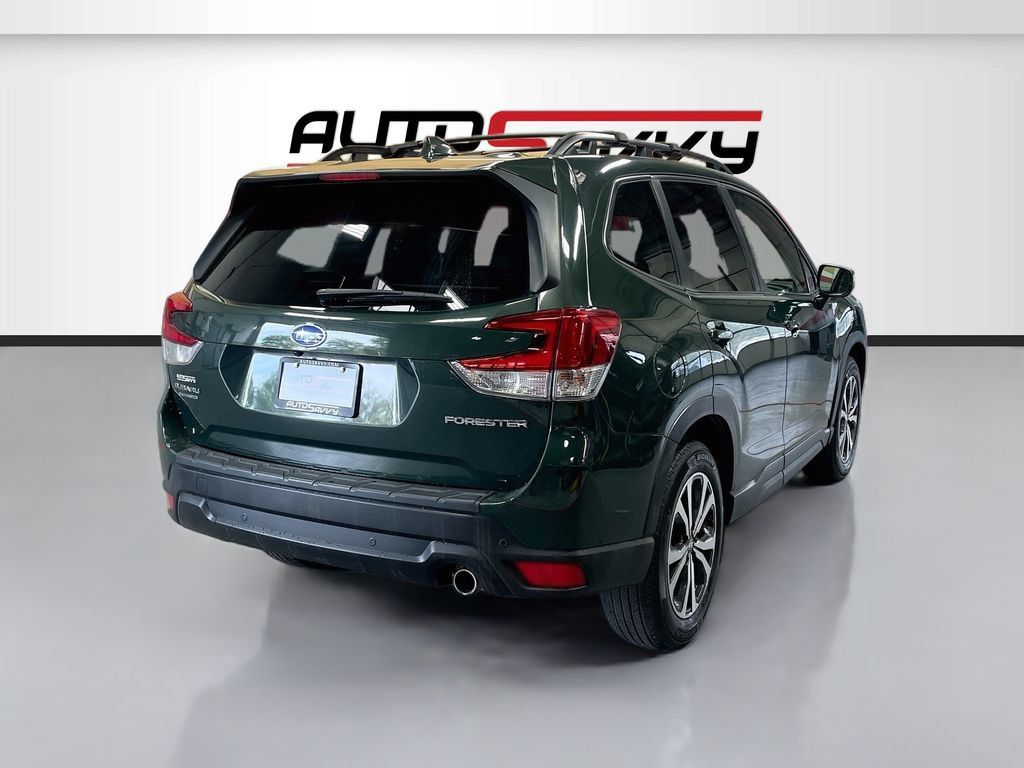 Used 2022 Subaru Forester Limited w/ Popular Package #2 AWD/4WD image 7
