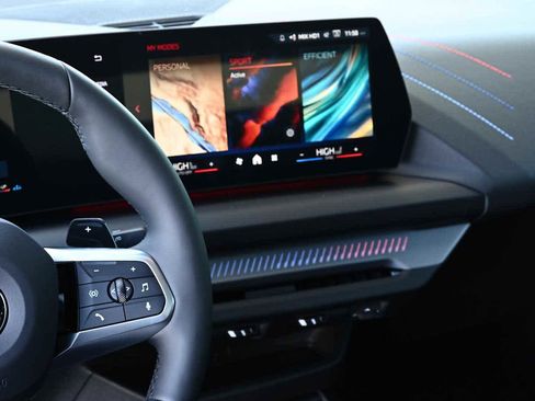 Used 2026 BMW 228i w/ Technology Package FWD image 19