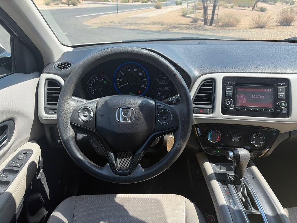 Used 2016 Honda HR-V LX image 20