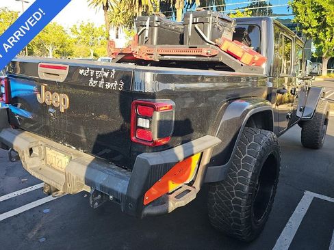 Used 2021 Jeep Gladiator Mojave image 3