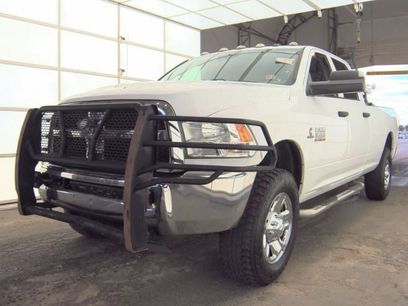 Used 2018 RAM 3500 Tradesman w/ Chrome Appearance Group