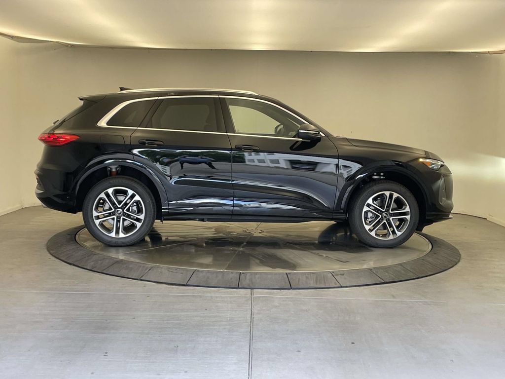 New 2026 Audi Q5 Premium Plus AWD/4WD image 8