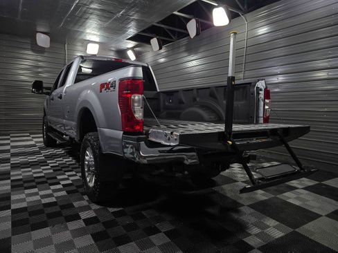 Used 2021 Ford F250 XL w/ STX Appearance Package AWD/4WD image 11