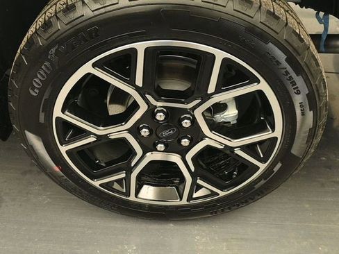 New 2026 Ford Maverick Lariat w/ 4K Tow Package image 9