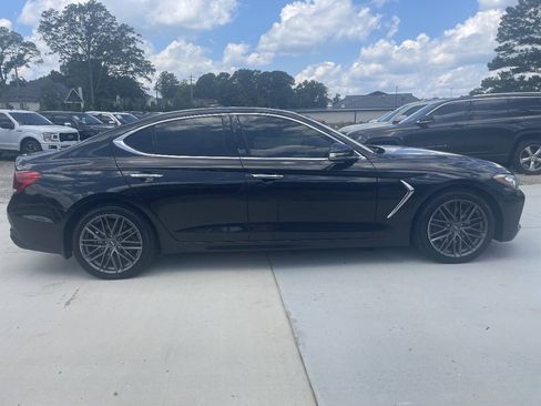 Used 2019 Genesis G70 2.0T Advanced RWD image 11
