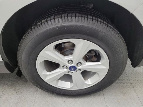 Used 2018 Ford Edge SE AWD/4WD image 31