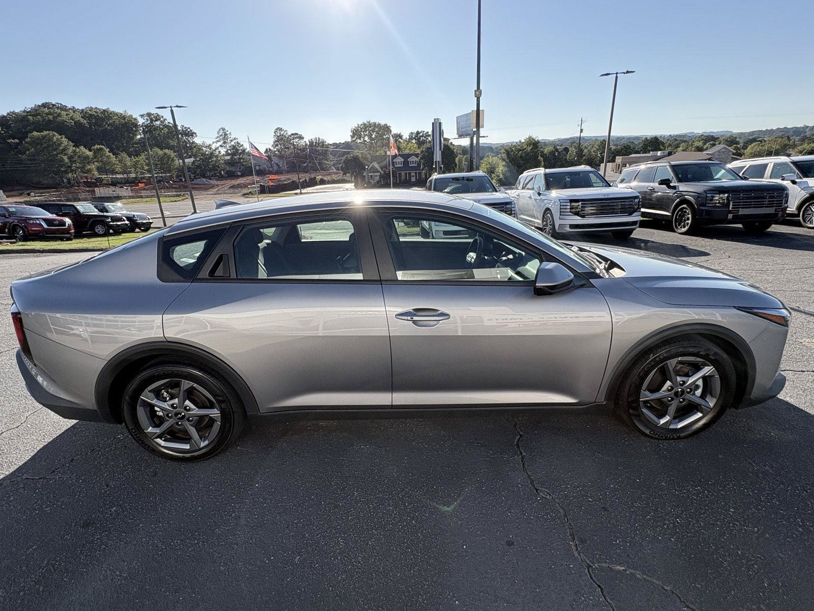 Used 2025 Kia K4 FWD image 5