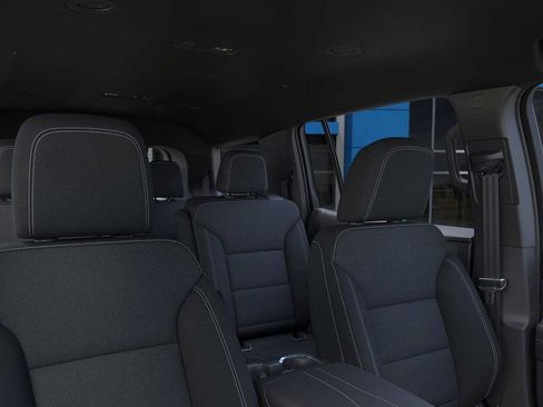 New 2025 Chevrolet Traverse LT w/ LPO, Floor Liner Package image 24