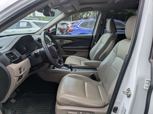 Used 2021 Honda Pilot Touring image 27