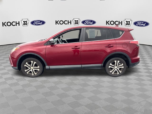 Used 2018 Toyota RAV4 LE w/ All Weather Liner Package AWD/4WD image 4